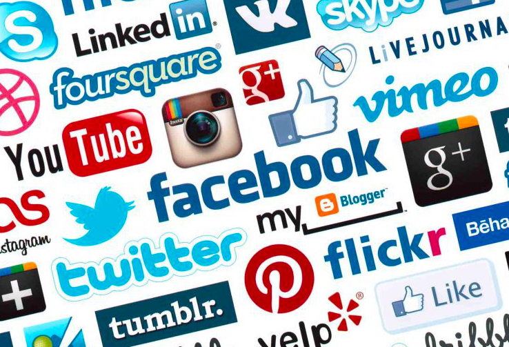Cum îți promovezi bijuteriile handmade pe social media
