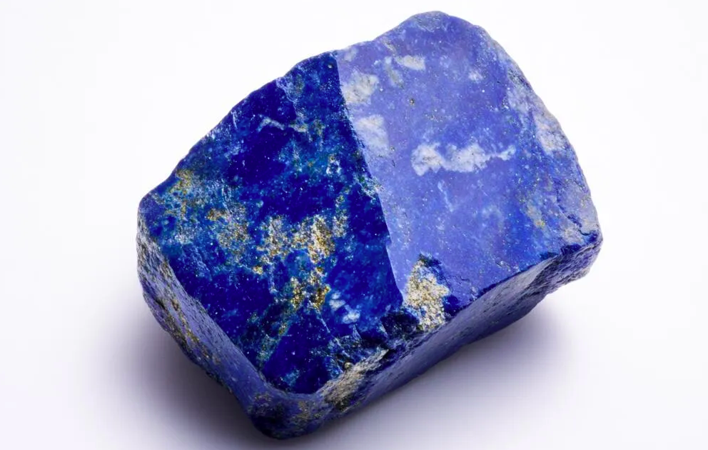 Lapis Lazuli – Albastrul regal al sufletului 