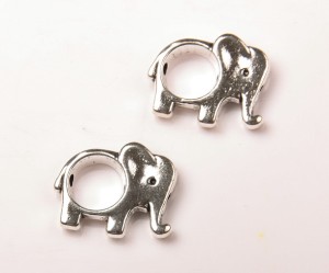 Margele metal elefant, 1.5 cm interior 6 mm, gaura 1 mm, 6 buc