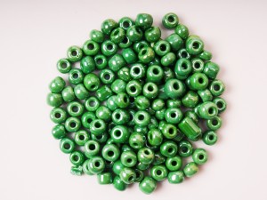 Margele de nisip verde sidefat 4 mm - 50 g , 500 buc