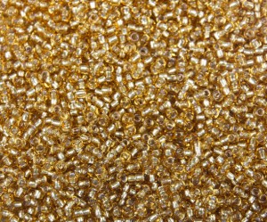 Margele de nisip 2mm, auriu cu foita , 50 gr, cca 4000