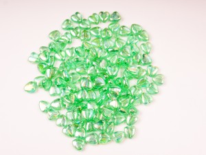 Inimioare acrill verde sidefat , 6 mm, cca 200 buc, gaura 1.2