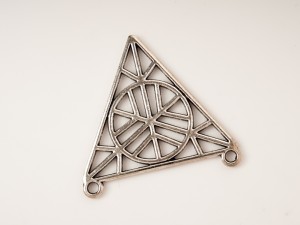 Linkuri talisman triunghi 3.2 cm, 4 buc