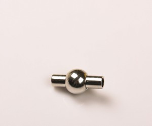 Inchizatoare magnet. argintiu inchis, 16 mm, interior 2.5 mm, 1