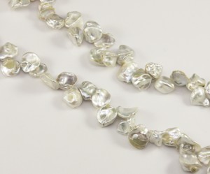 Perle de cultura brioleta, albe , 10 buc, g: 0.7 mm cca 1 cm