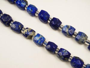 Pietre fatetate Lapis Lazuli 9x9 mm, gaura 1.2 mm 1 buc
