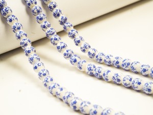 Margele din portelan, albastru, 6 mm, gaura 3 mm, 28  buc