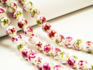 Margele din portelan, floricele mov, 10 mm, gaura 3 mm, 4 buc