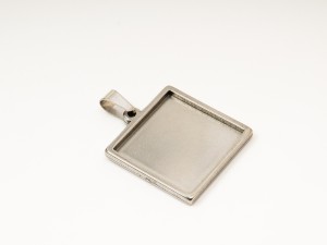 Baza de pandantiv pentru cabochon, interior d:20X20, 1 buc